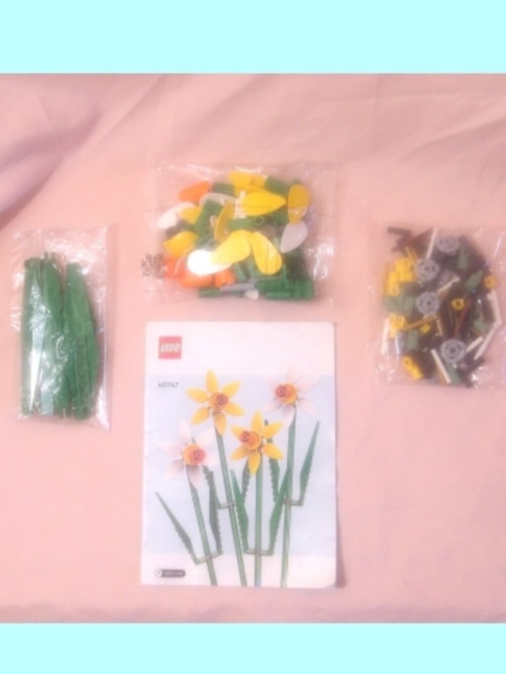 LEGO Botanicals Daffodils #40747 Sealed Flowers 100% Complete No Box Fast Ship - Picture 3 of 8